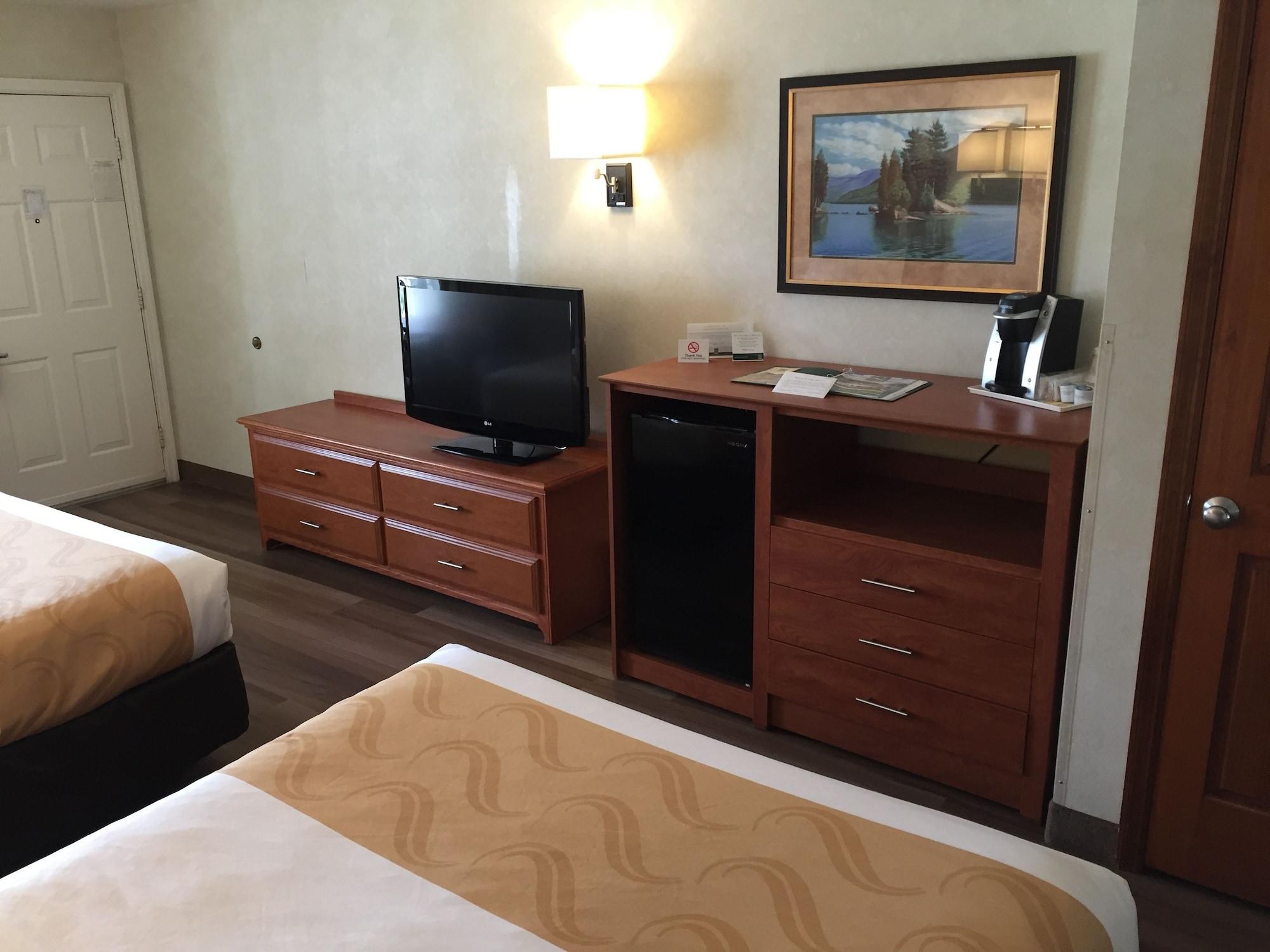 Quality Inn Лейк Джордж Екстериор снимка